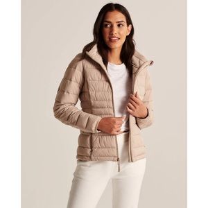 Abercrombie & Fitch Lightweight Packable Stretch Puffer